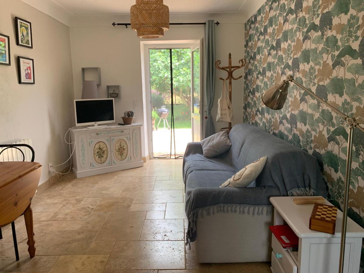 Gite La Longere Bleue Caylus Екстер'єр фото